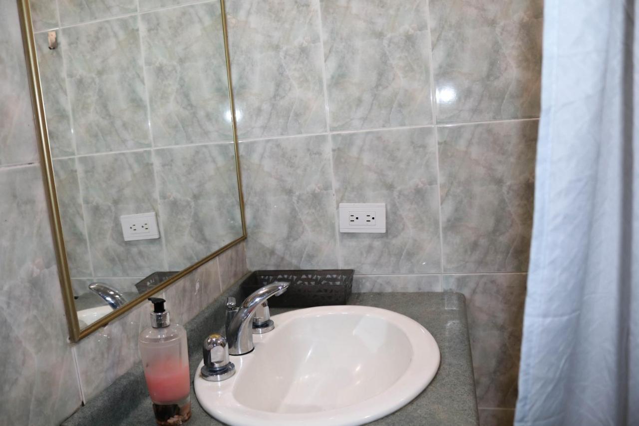 Vanilla Suite - Great Location - Financial Zone Κίτο Εξωτερικό φωτογραφία
